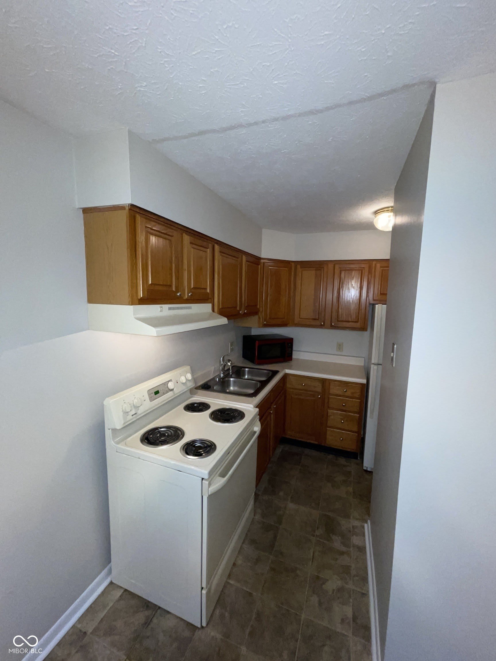 943 W Mckay Road – photo 5