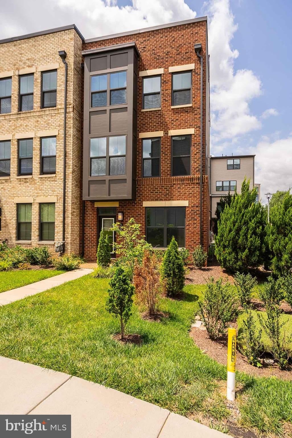 13001 HATTONTOWN Square – photo 2