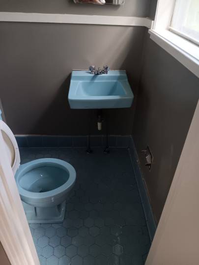 1563 Maria Drive – photo 2