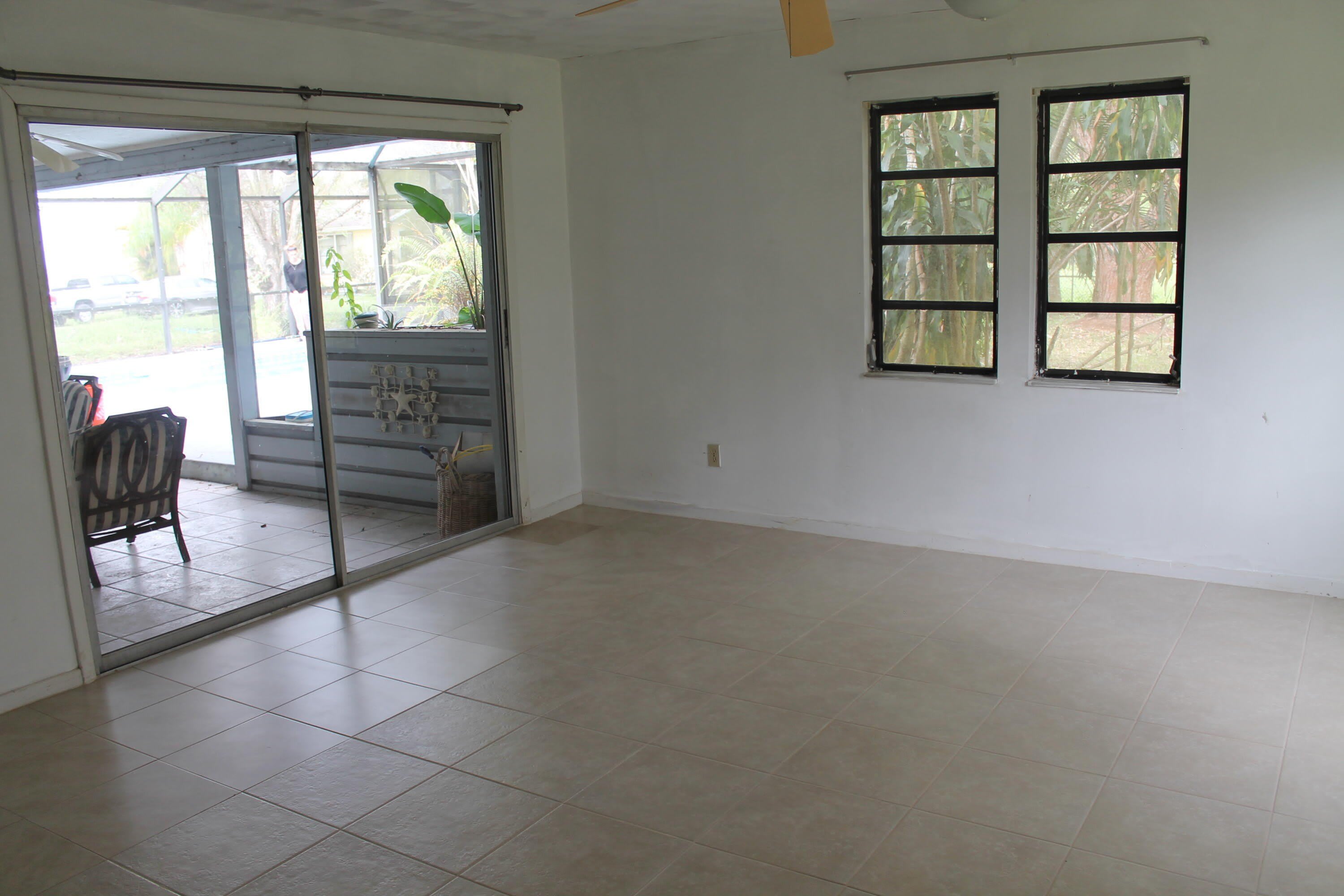 7003 SW 39th Street – photo 5
