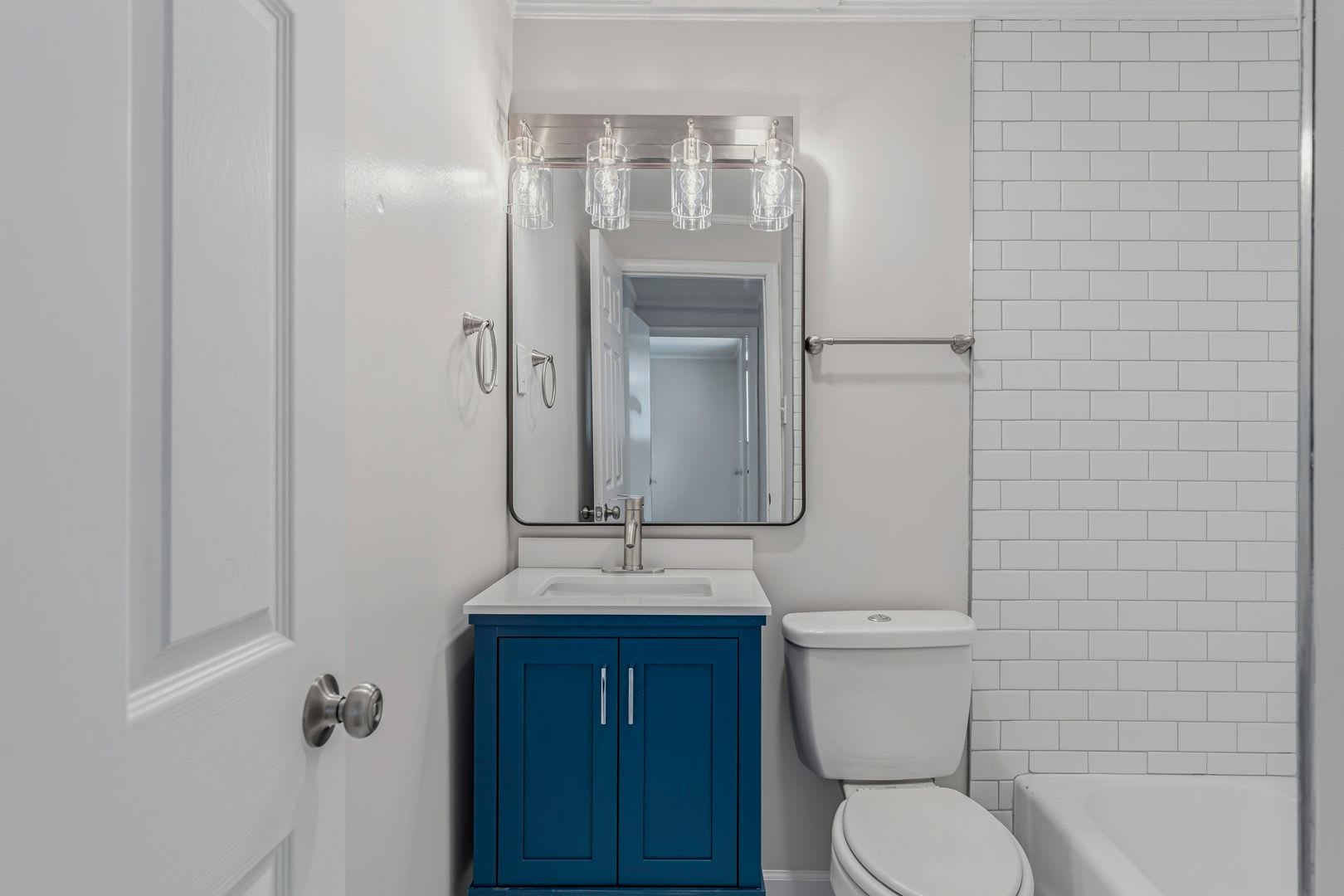 Knoxville 37917 Newly Renovated Throughout 1 Bedroom Apartment In Park Ridge – photo 4
