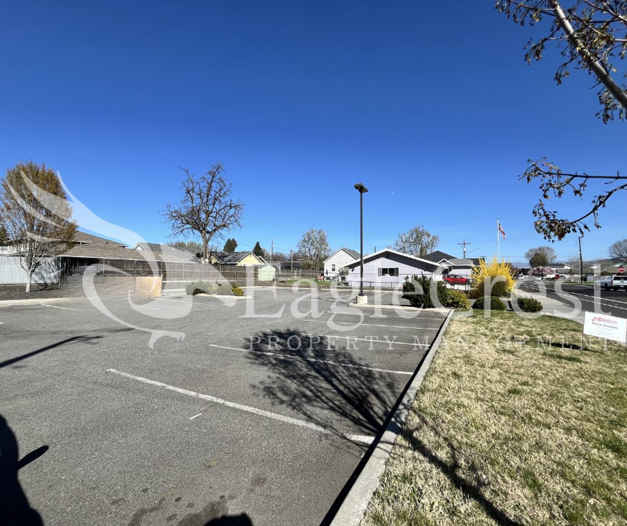 3Rd Floor Two Bedroom One And A Half Bathroom Unit With View – photo 4