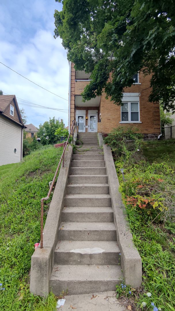 409 Kingsboro Street – photo 2