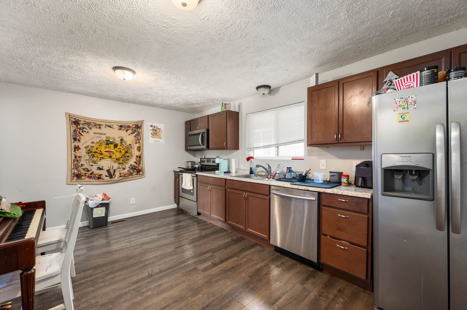 814-816 W. North St – photo 2