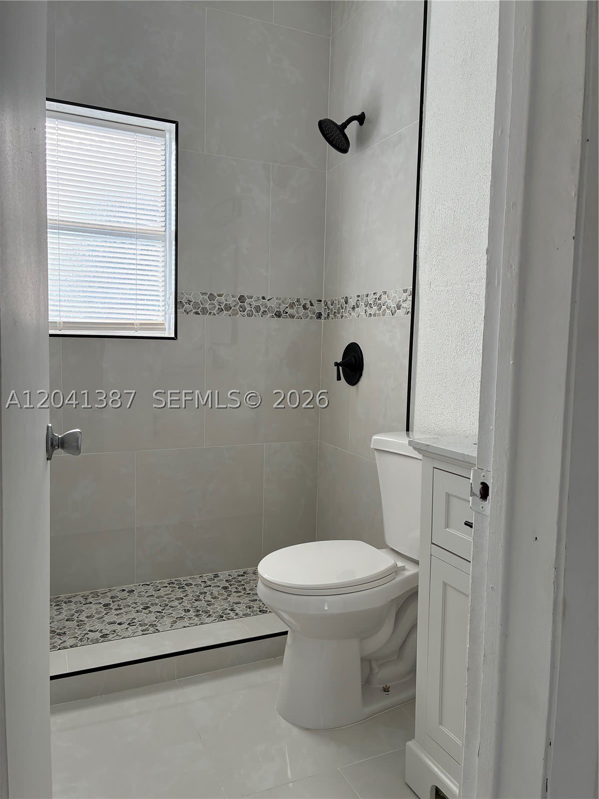 550 Nw 15Th Ct – photo 3