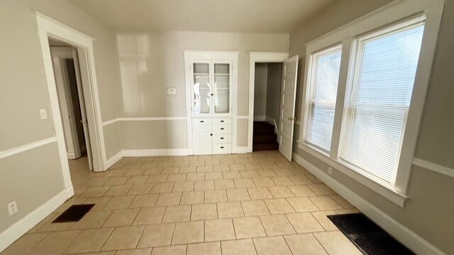 1415 Leonard Street – photo 5