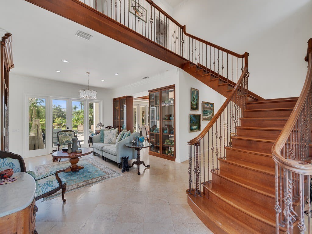 253 Riverway Drive – photo 5
