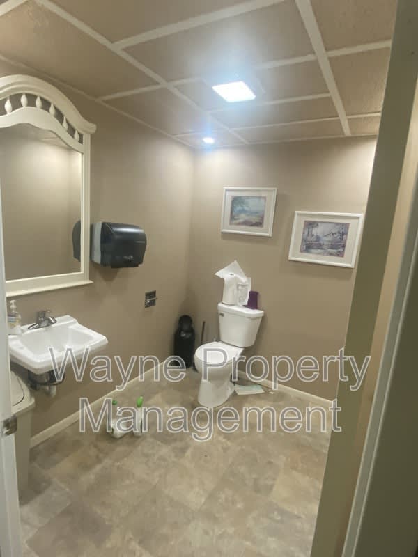 546 2nd St – photo 5