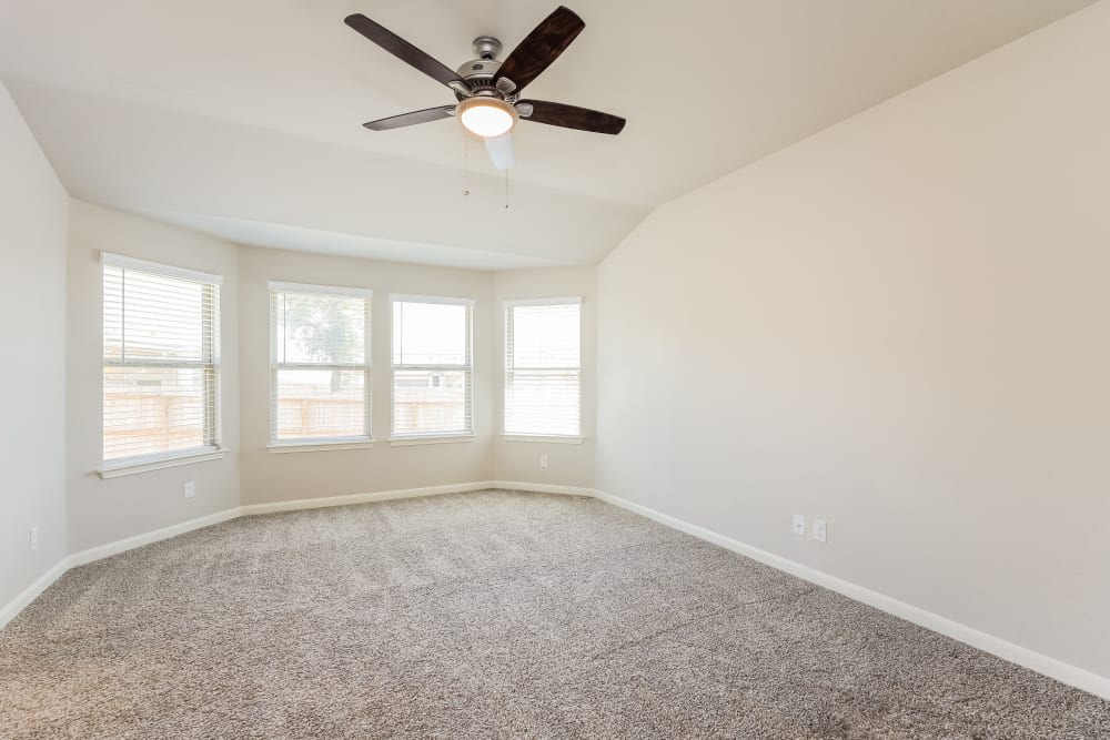 1843 West Highland Parkway – photo 2