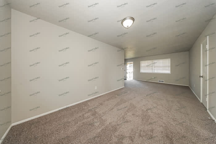 103 Northeast 5th Street – photo 5