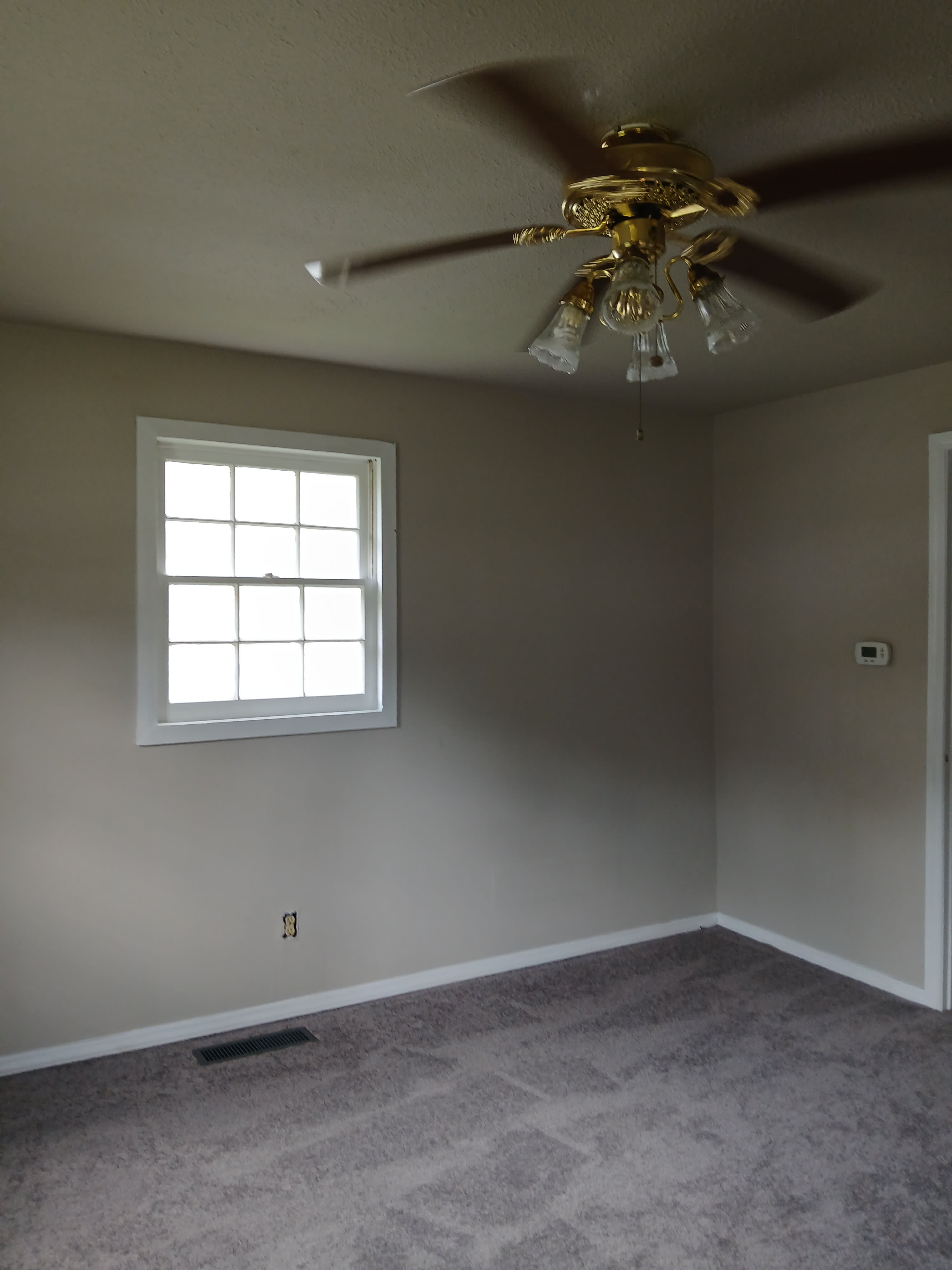 367 Chatelaine Avenue – photo 3