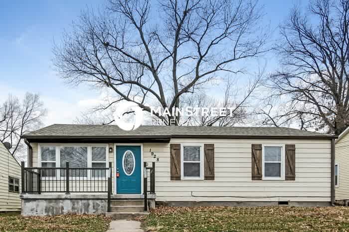 1928 2nd Avenue – photo 1