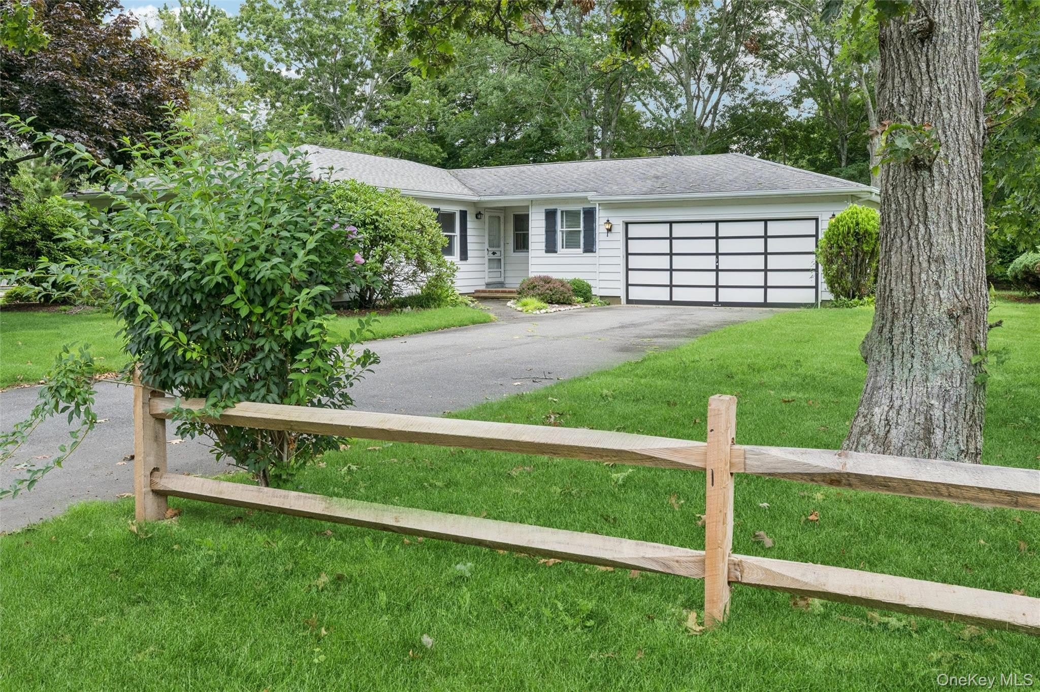 23 Argonne Road – photo 2