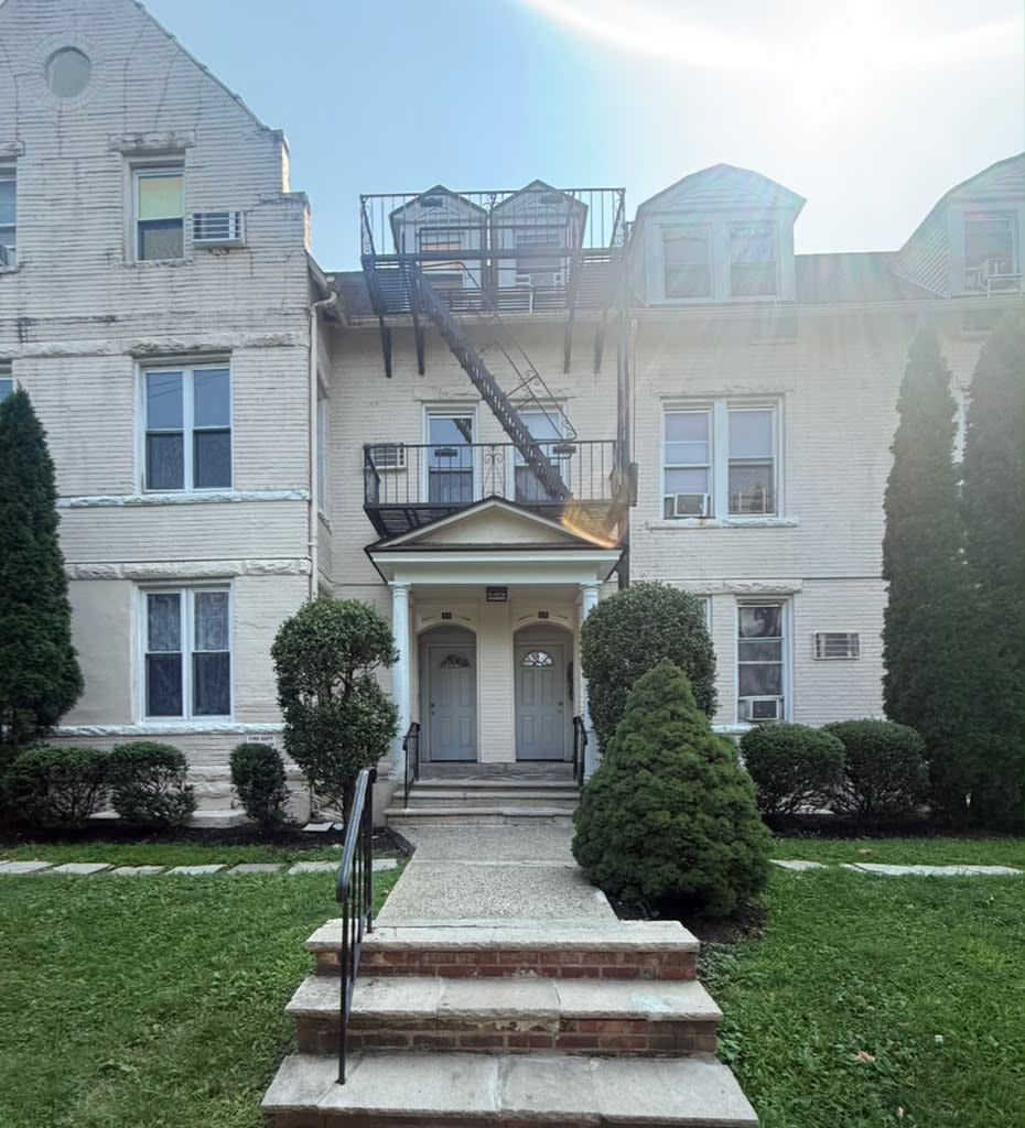 15 Grove St – photo 3