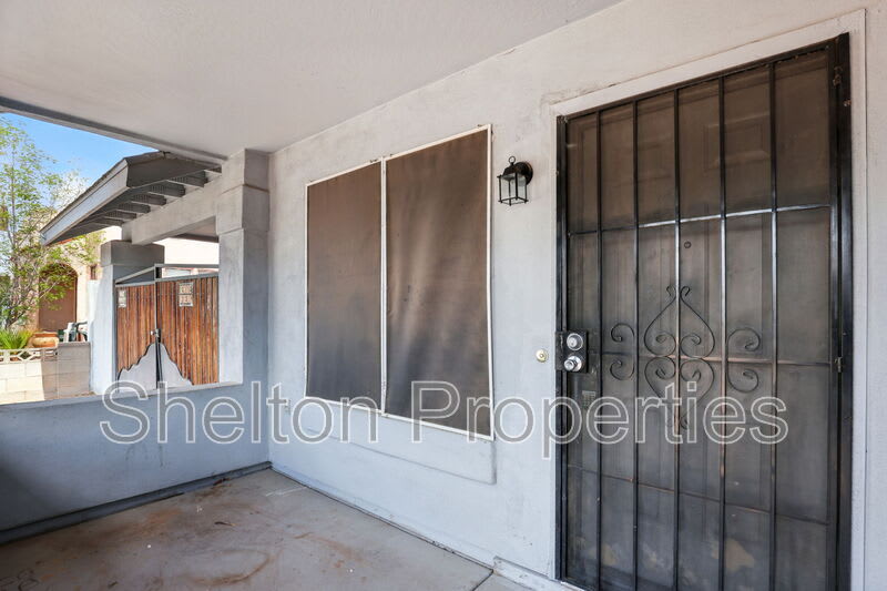 345 N 15th St – photo 4