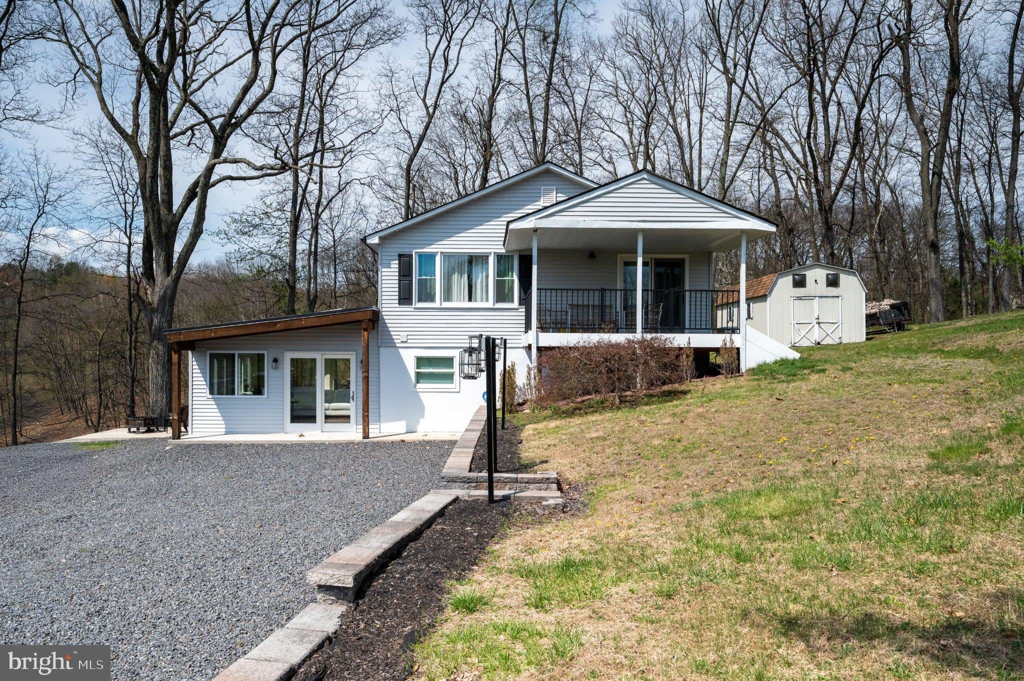 1342 STAG Drive – photo 1