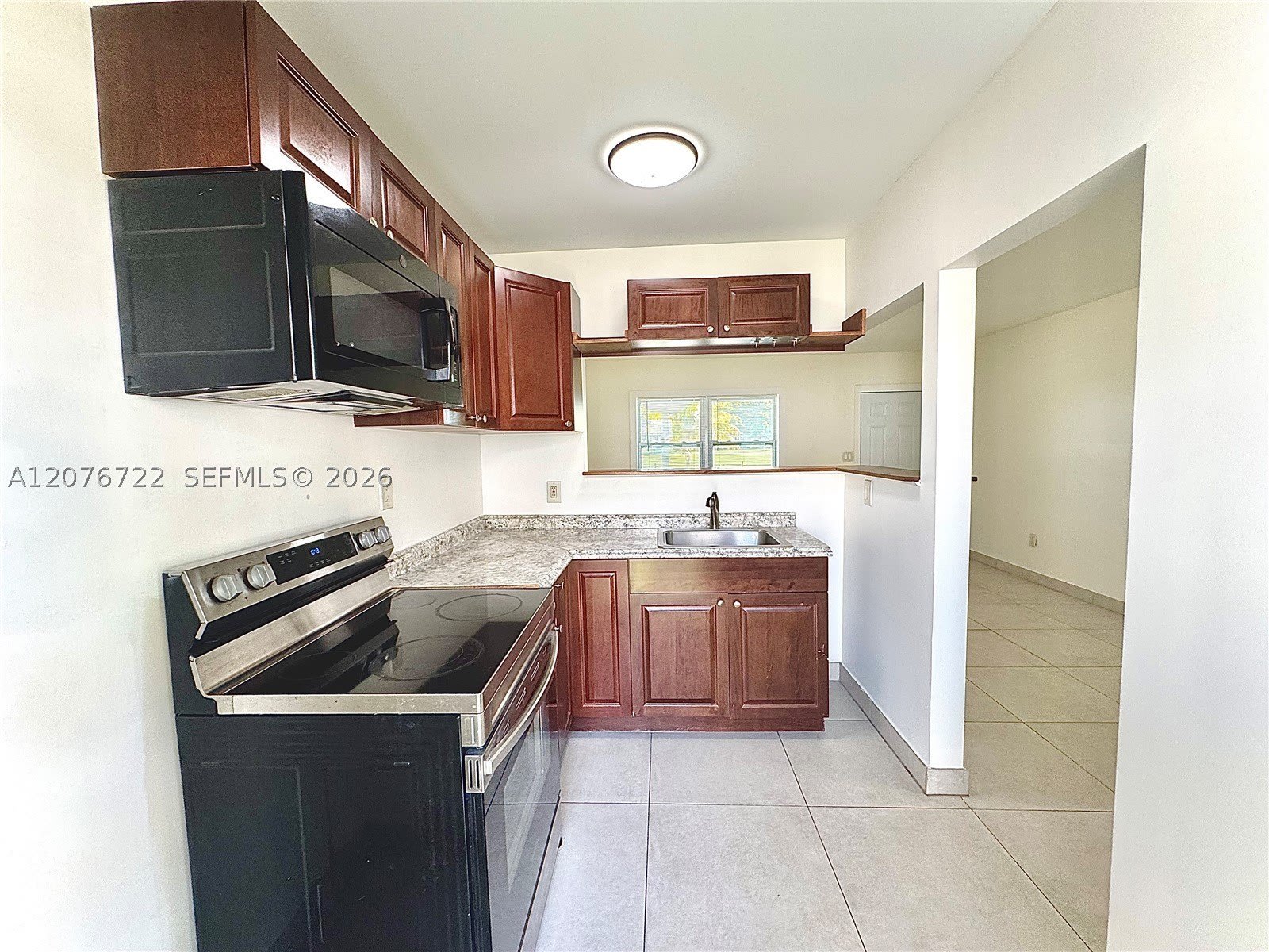 1711 Fillmore St – photo 2
