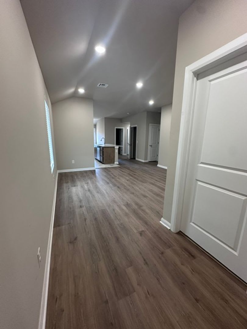 FIRST MONTH FREE! NEW HOME! – photo 2