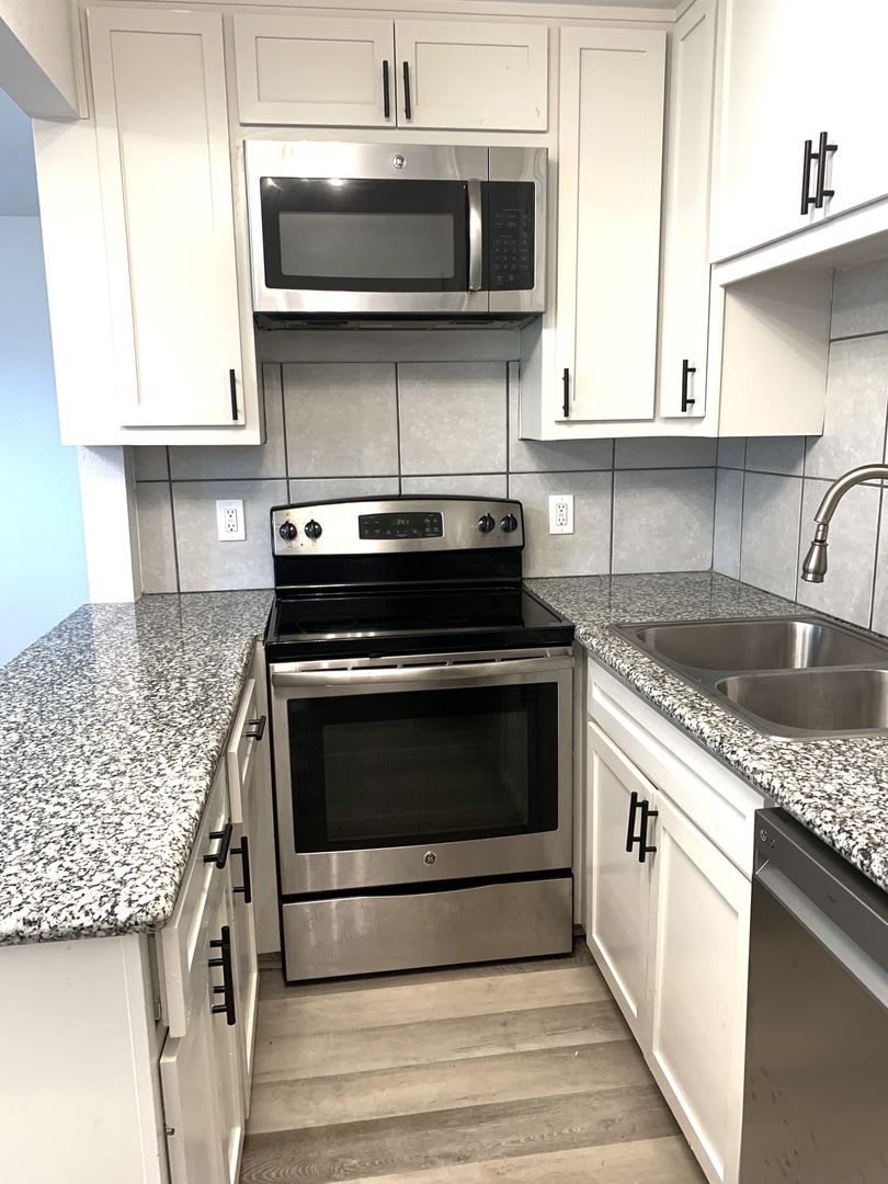 BlueBird Apartments – photo 3