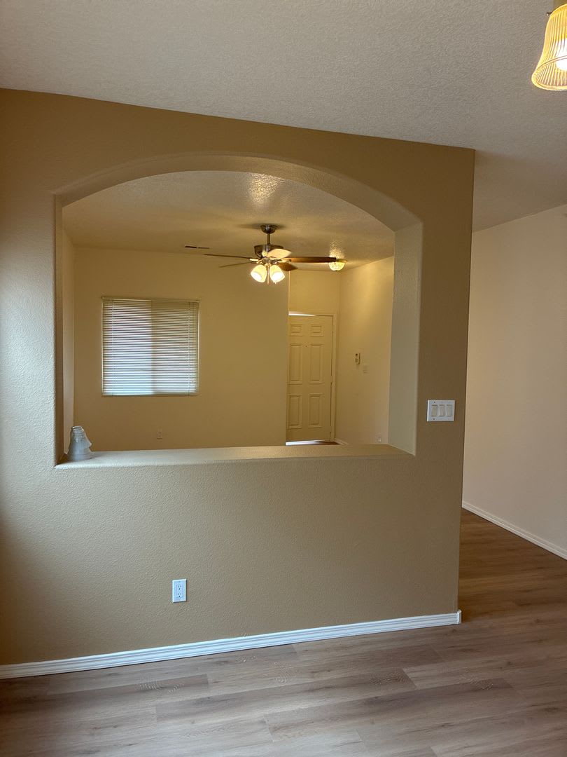 large 3 br+ loft – photo 4