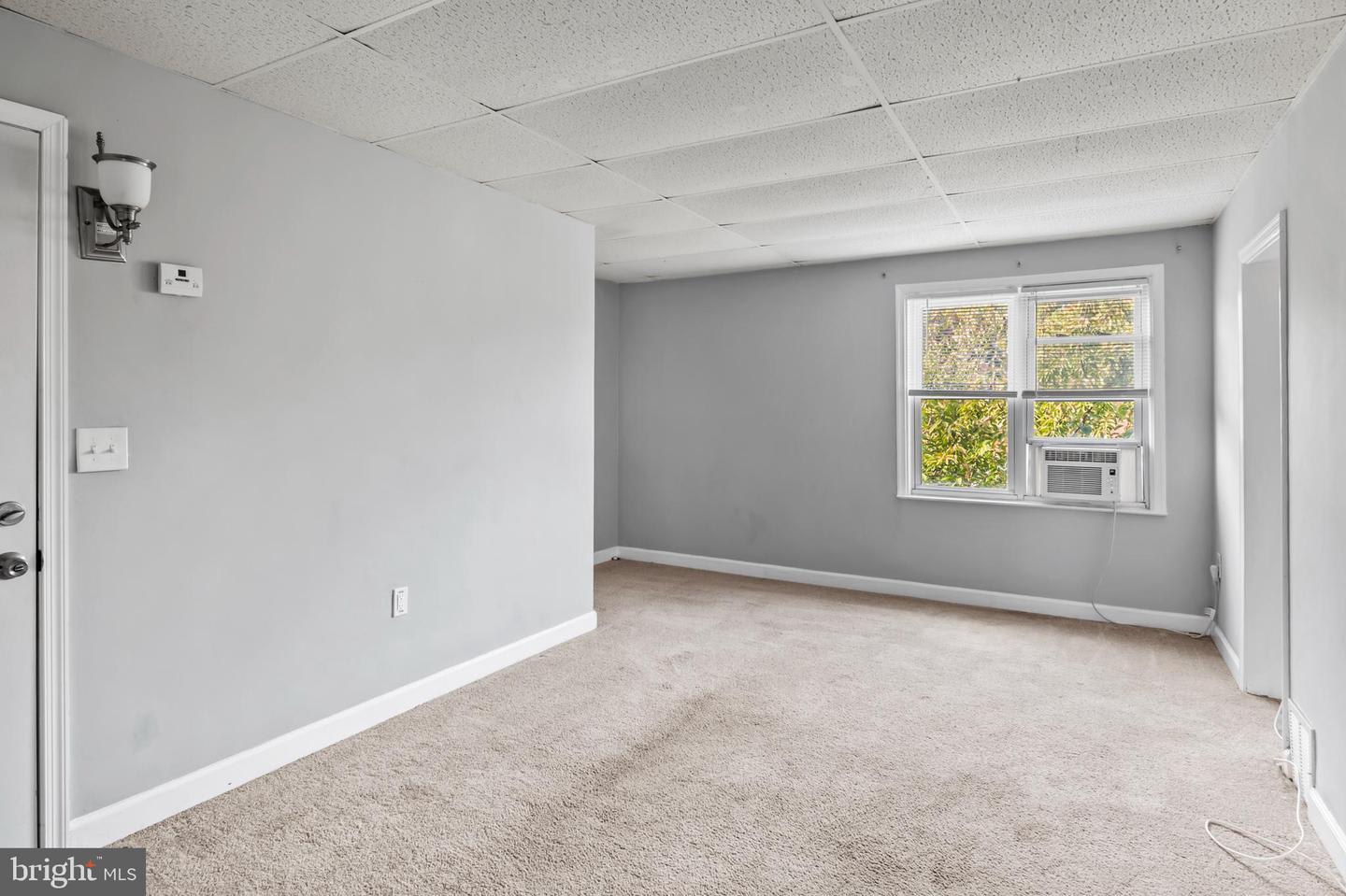 1411 Filbert Street – photo 4