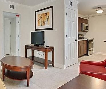 Marias Street Apartments – photo 1