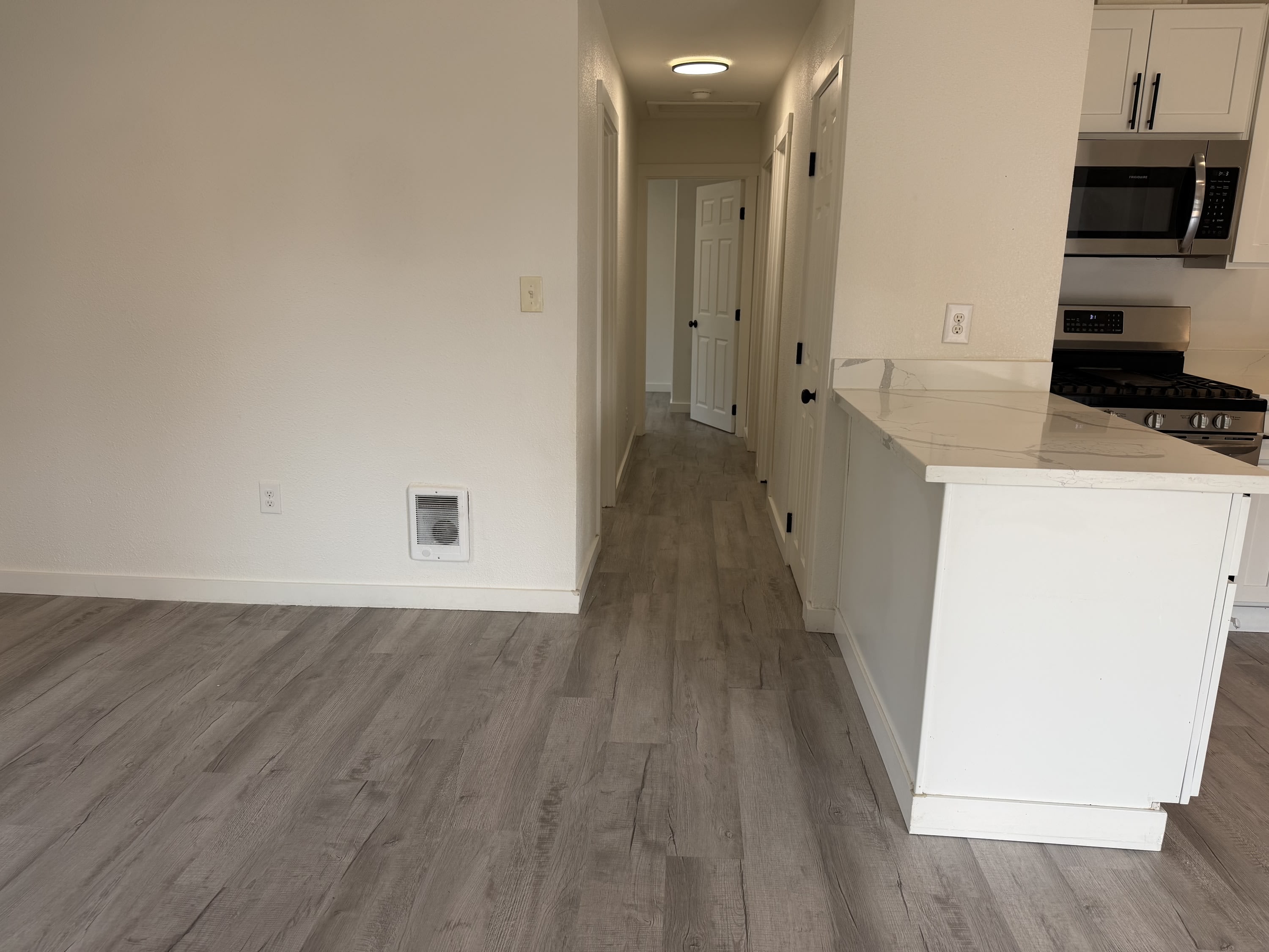 316 Willow St. – photo 5