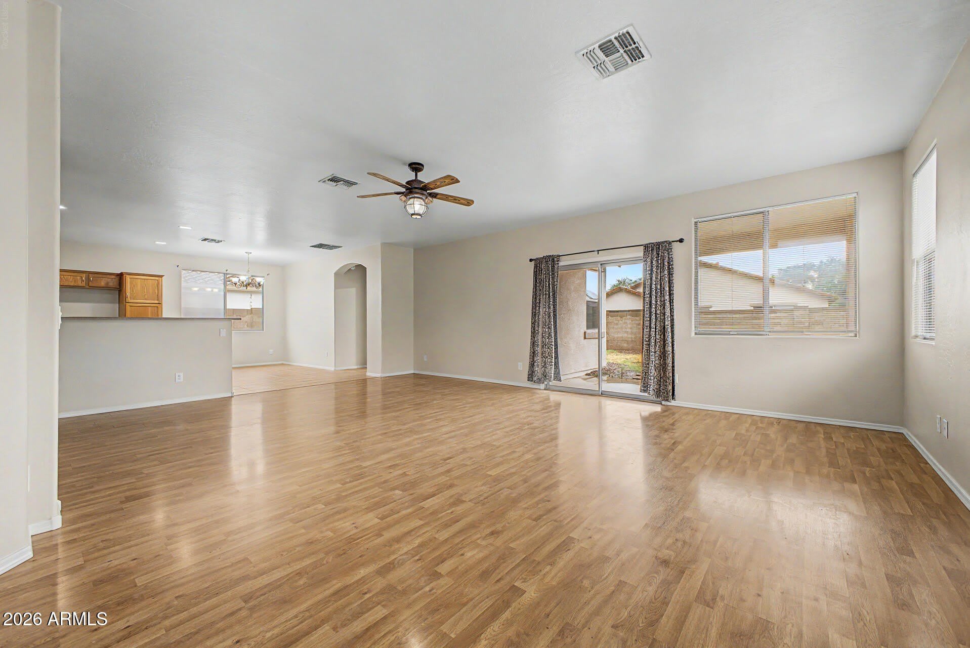 3060 E RAVENSWOOD Drive – photo 5