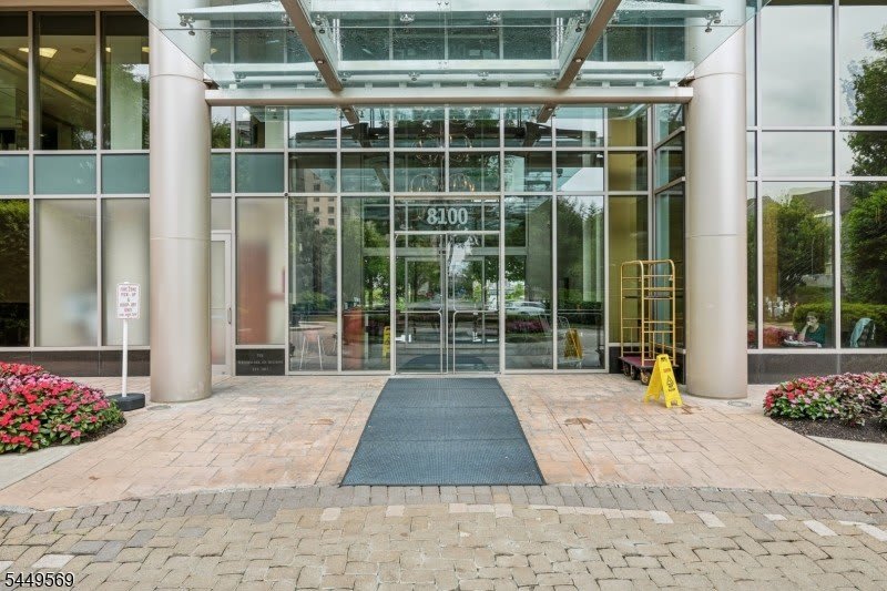 8100 River Rd – photo 2