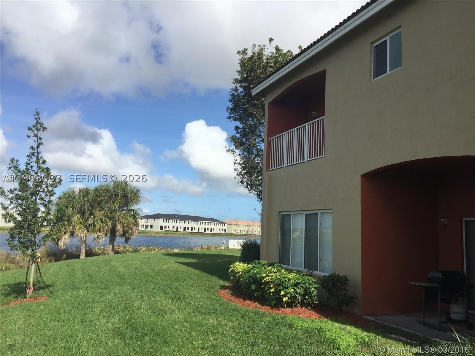 1904 SE 23rd Ave – photo 2