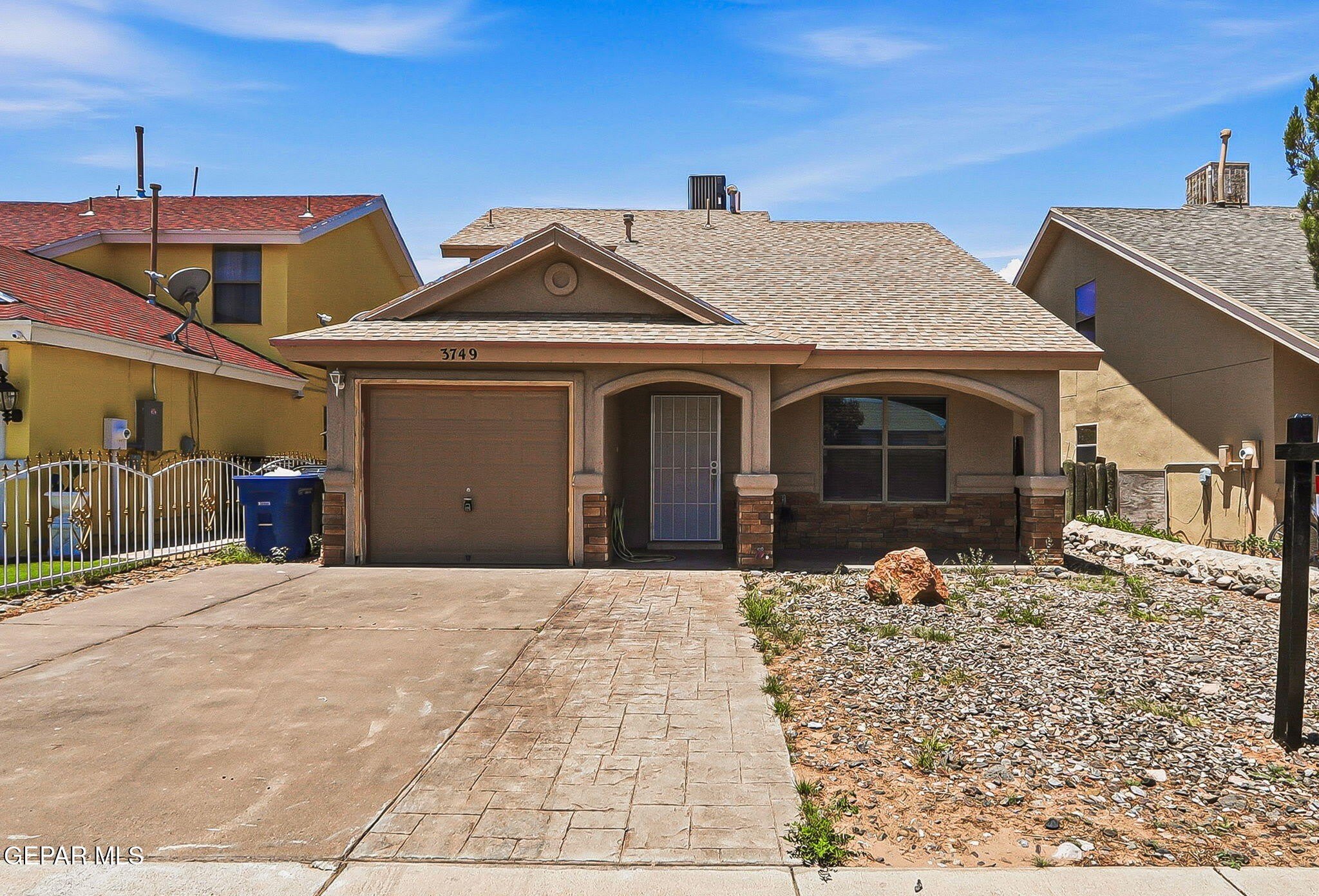 3749 LETICIA Street – photo 1