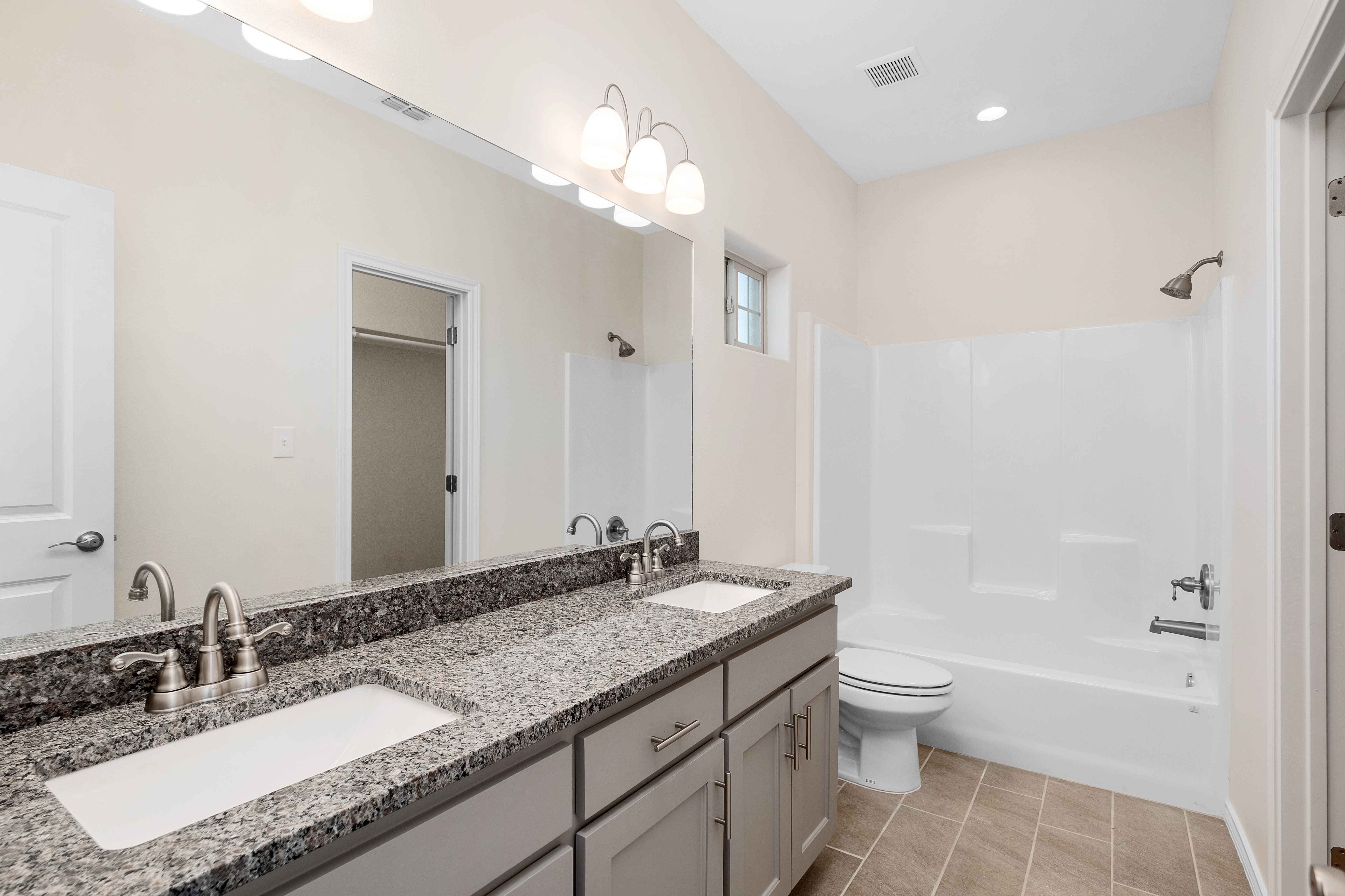 5913 Nightingale Ave – photo 5