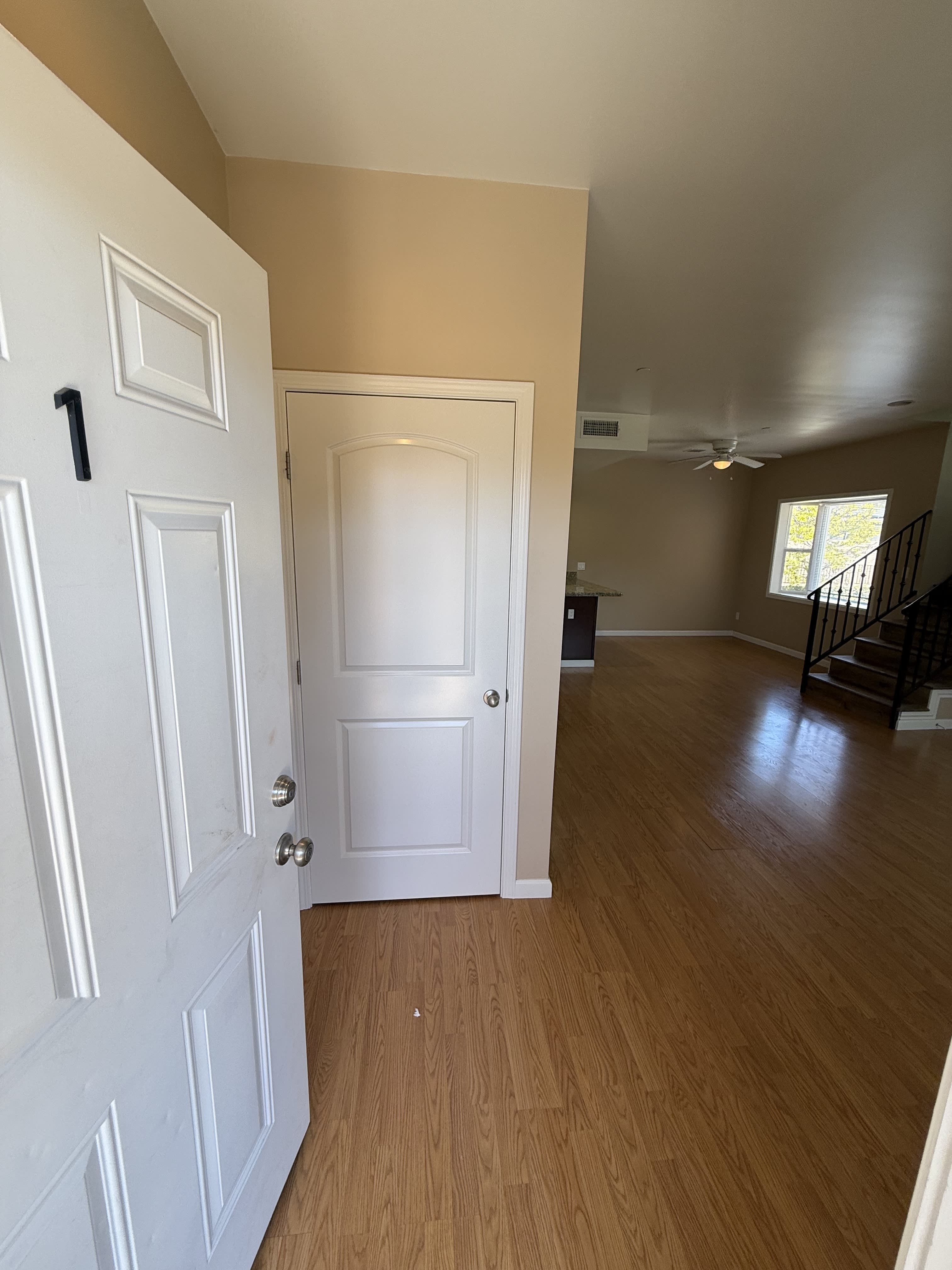 1769 Los Feliz Dr – photo 3