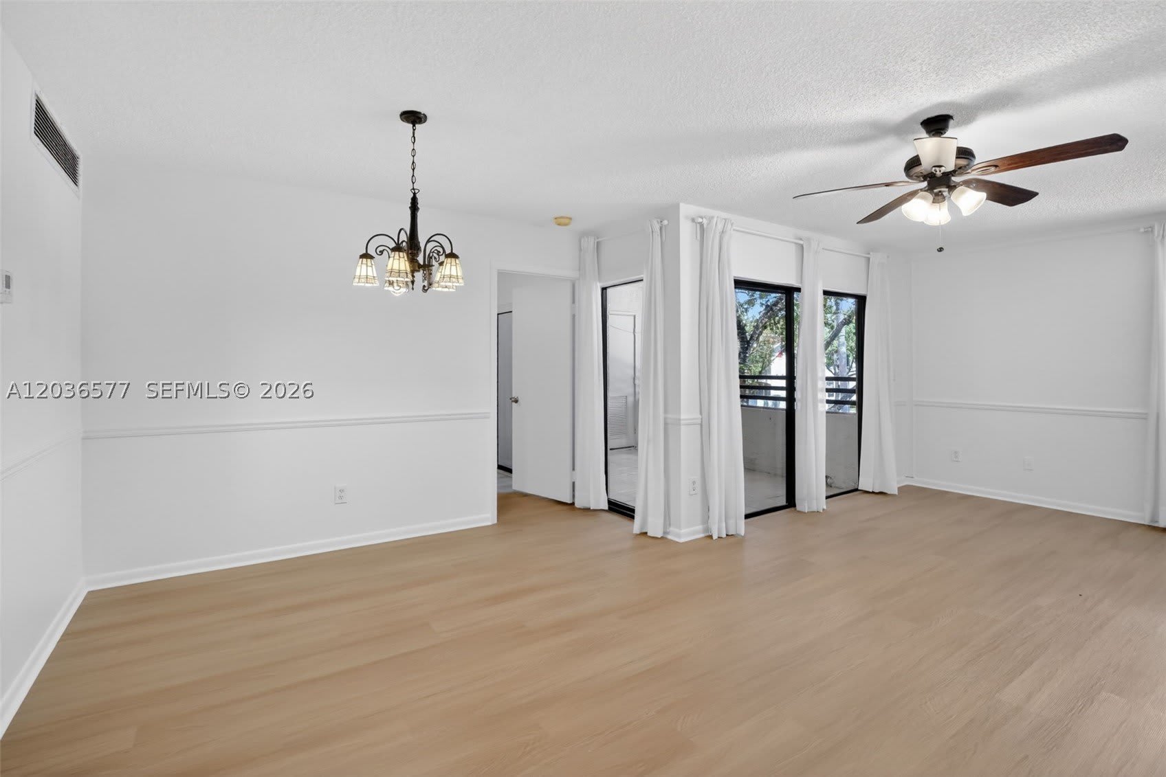 11931 NW 11th St – photo 4