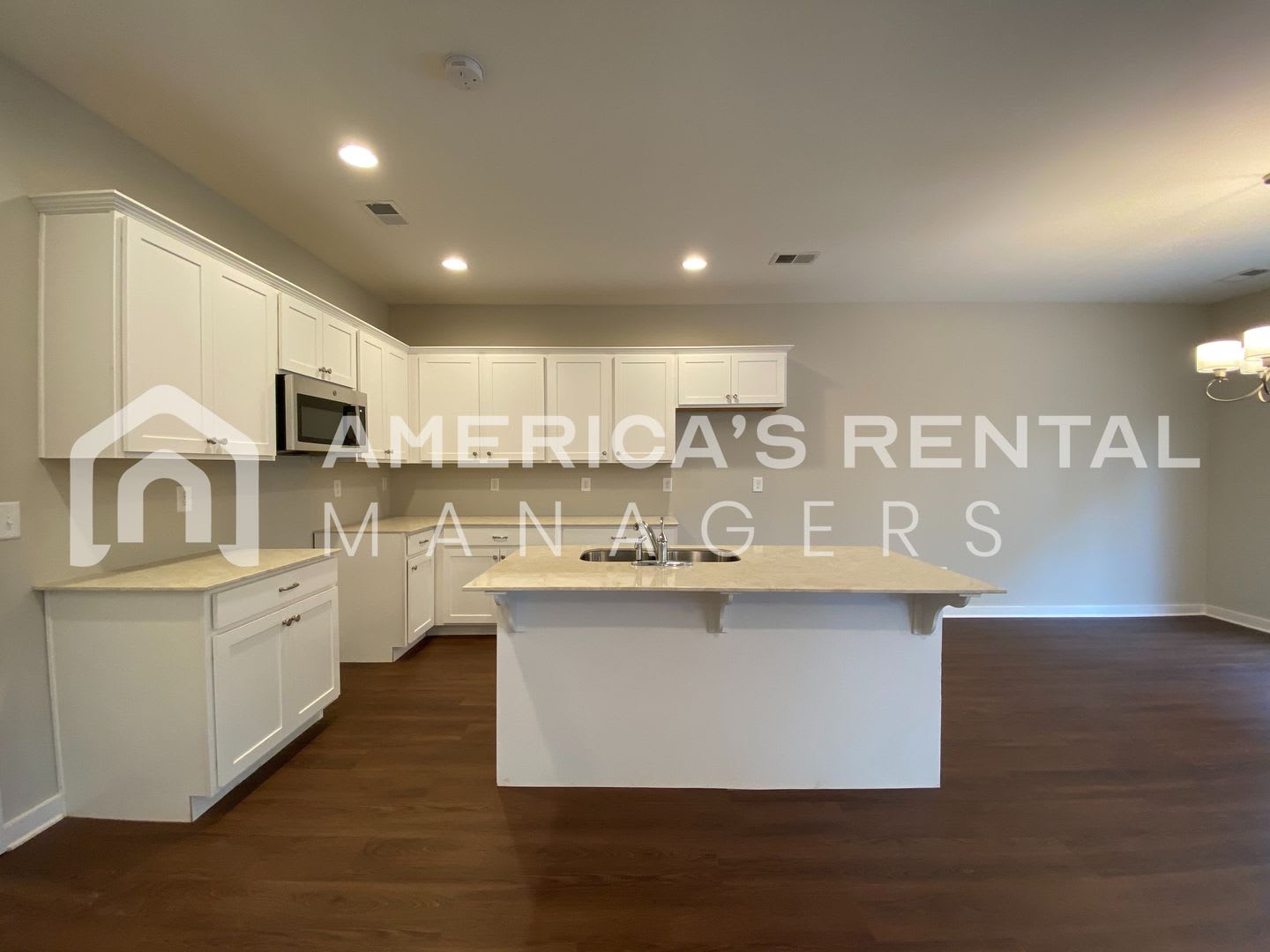 4 Bedroom Home for Rent in Pinson, AL! Available NOW! – photo 2