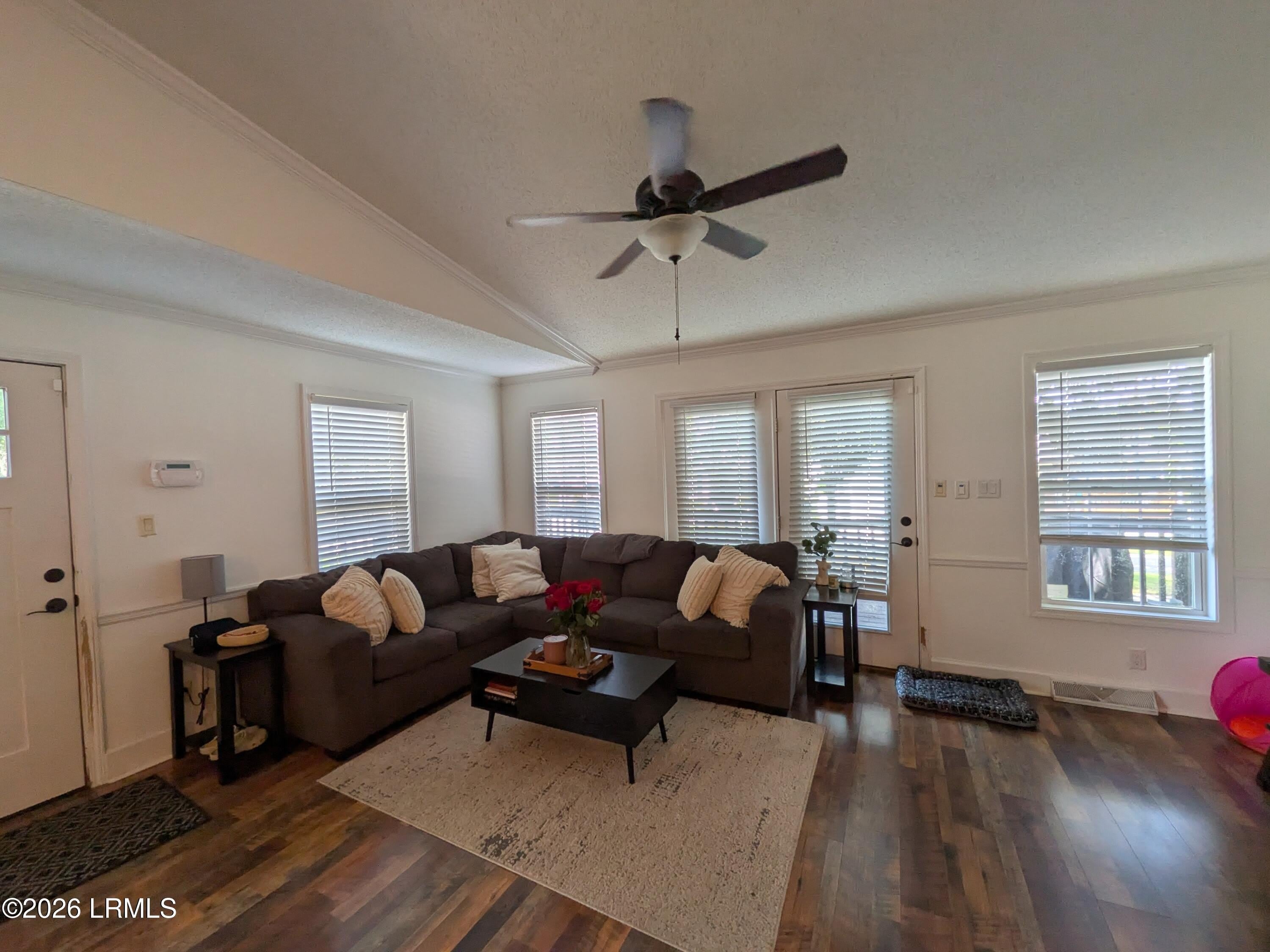 1 Rockville Way – photo 4