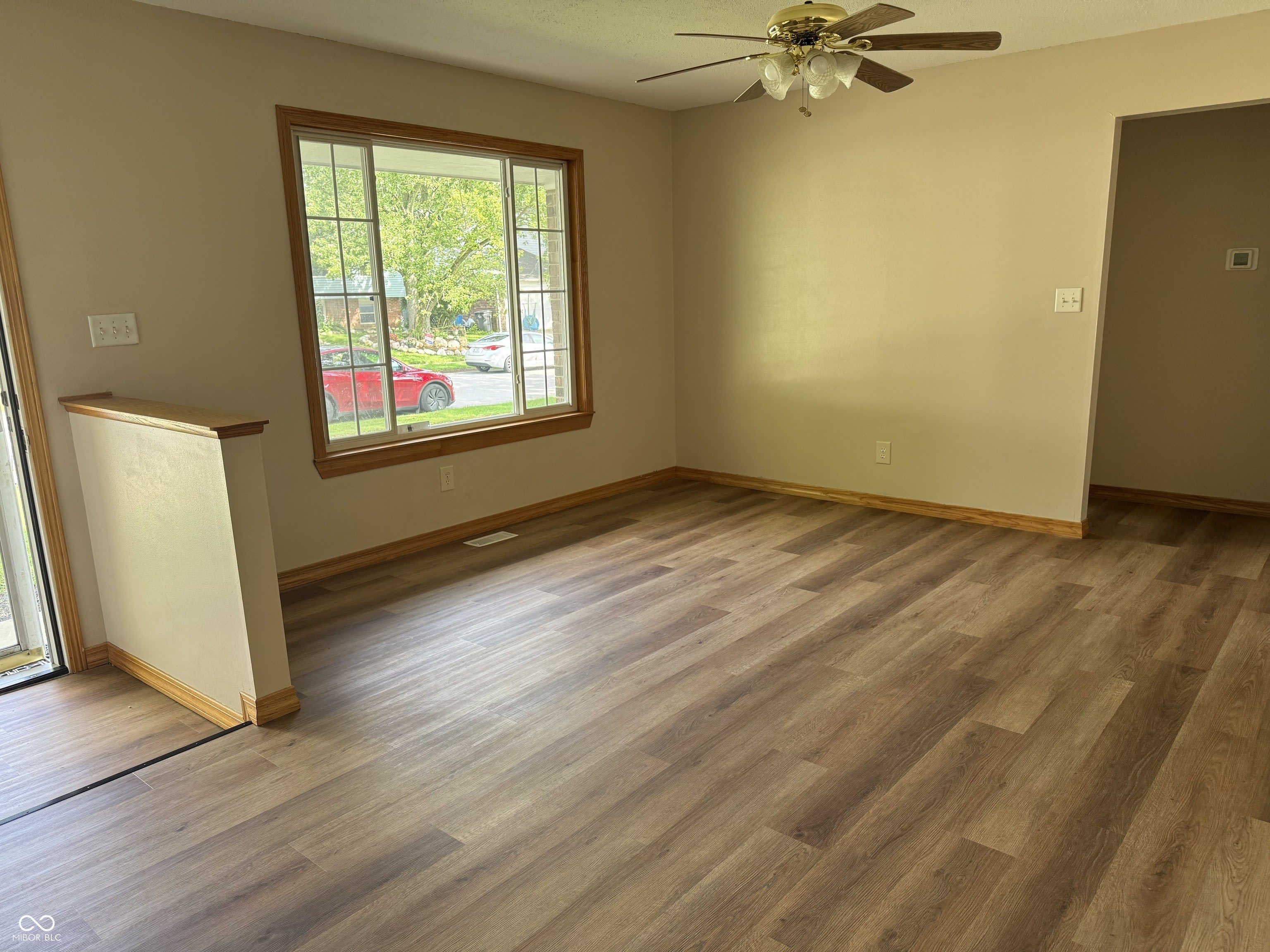 5426 Pappas Drive – photo 3