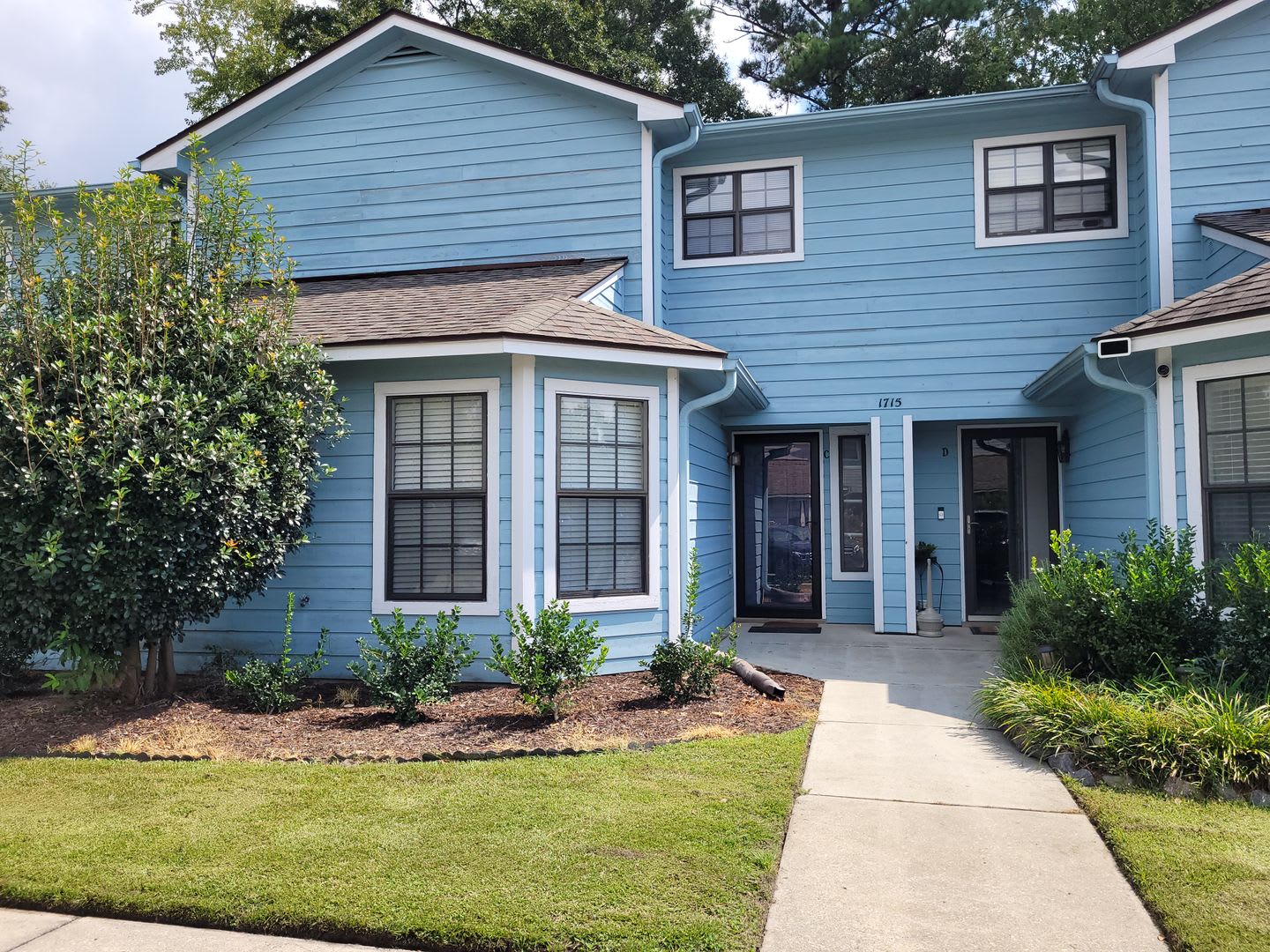 Furnished 3 Br 3 Bh Townhouse In Wilmington – photo 1