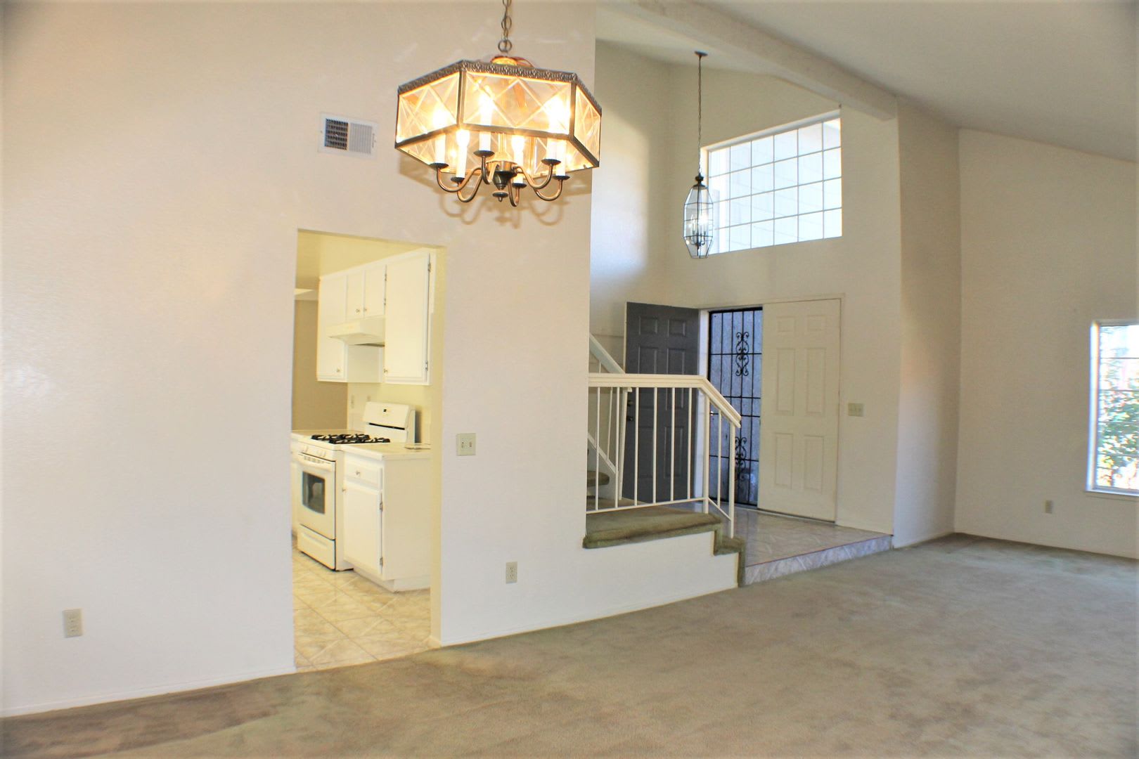 Great Family Home in Moreno Valley – photo 5