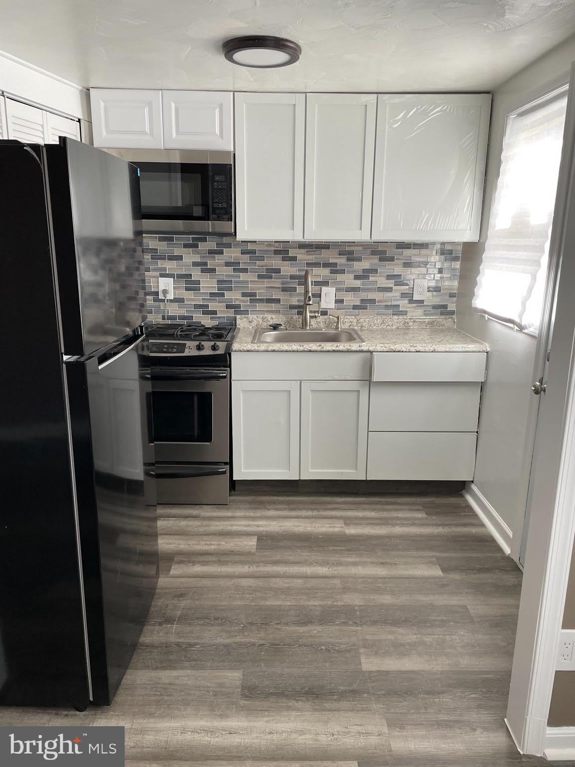 2607 COLEBROOKE – photo 4