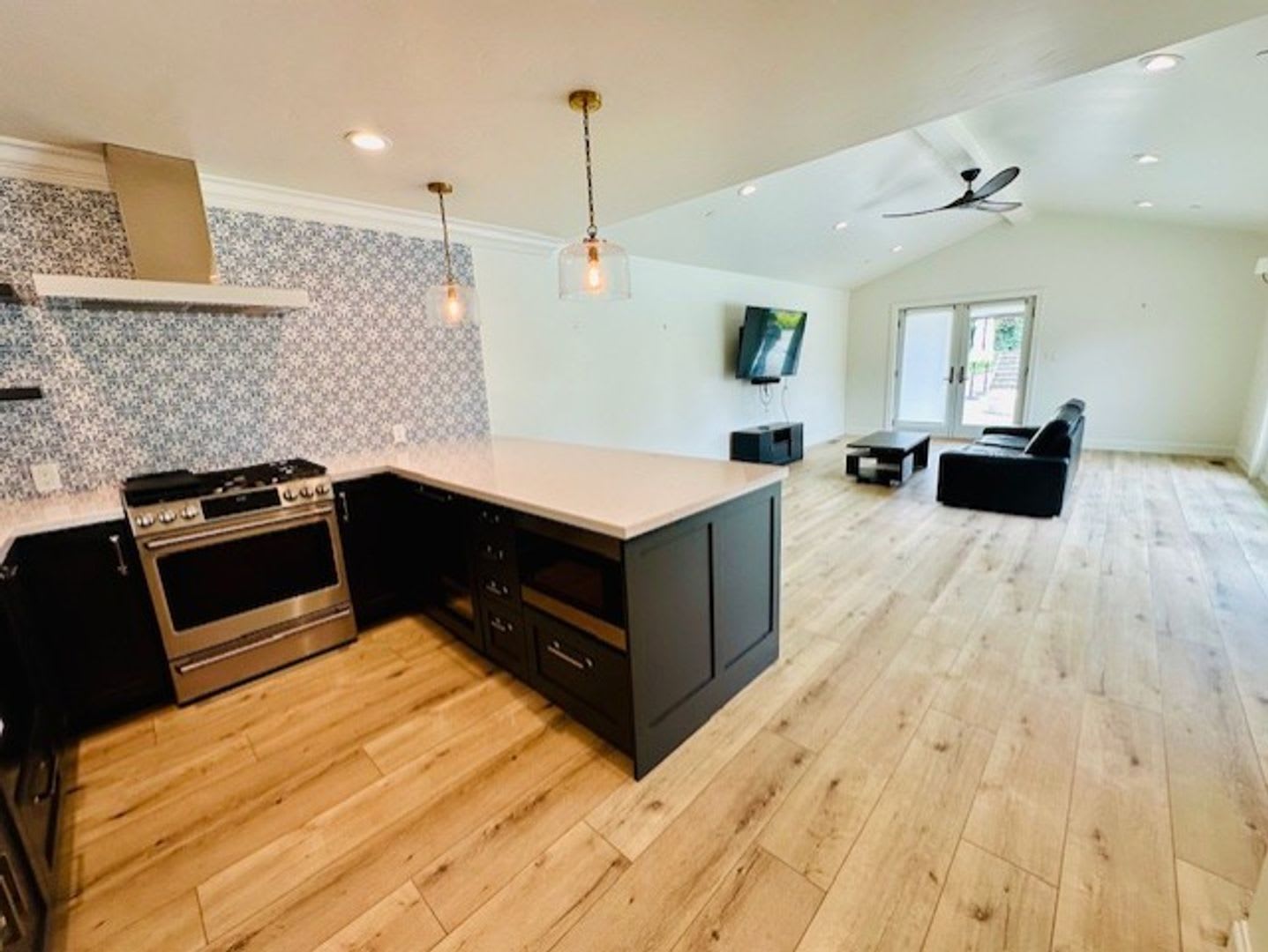 Pristine Monte Sereno! Awesome Back House in an exceptional neighborhood, gorgeous with a Pool! – photo 3