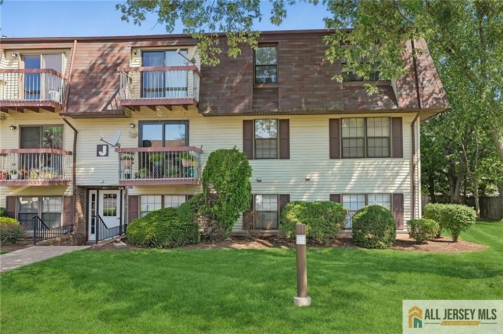 138 Orlando Street – photo 1