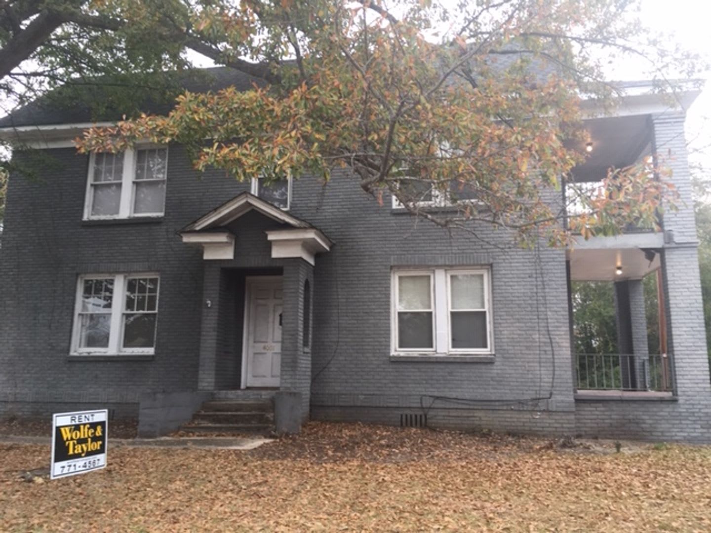 3 Bedroom 2 Bath In Heathwood Area – photo 1