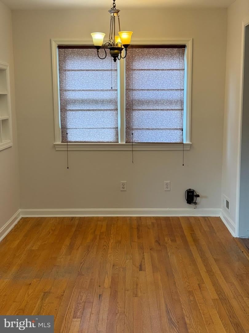 7915 Fairfax Rd – photo 3