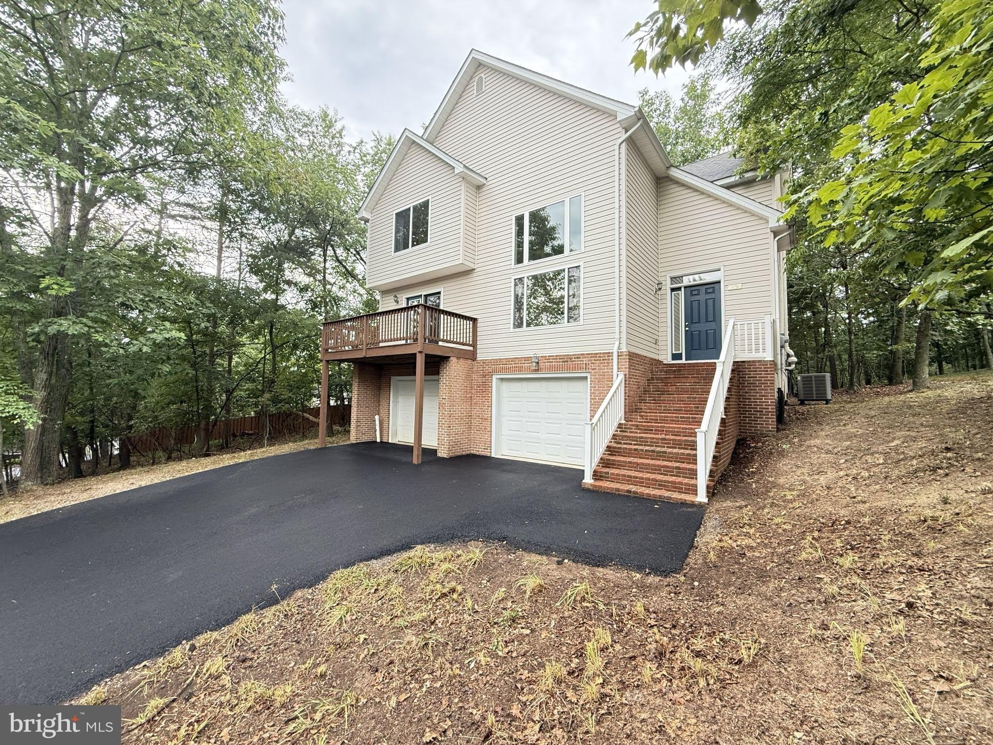 1234 LAKEVIEW Drive – photo 2