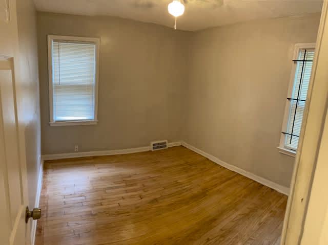 9187 Mendota St – photo 4