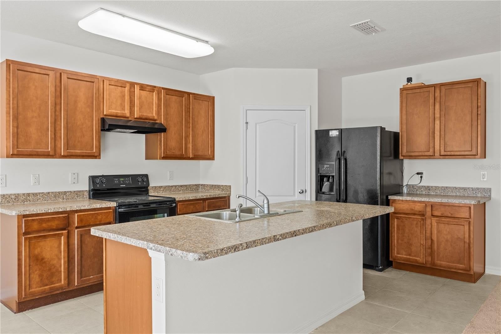 817 Sheen Circle – photo 5