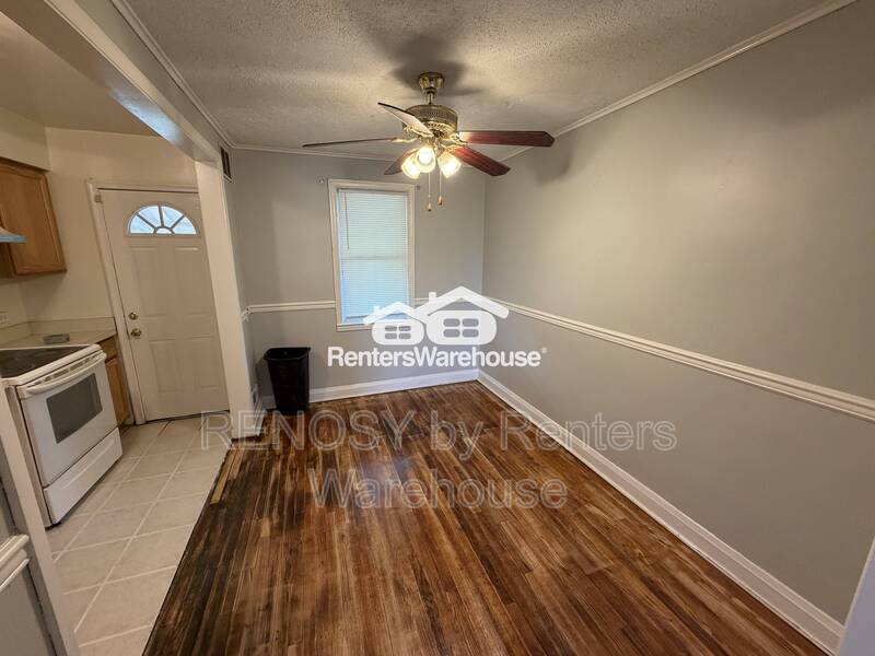 1038 Iris Ave – photo 3