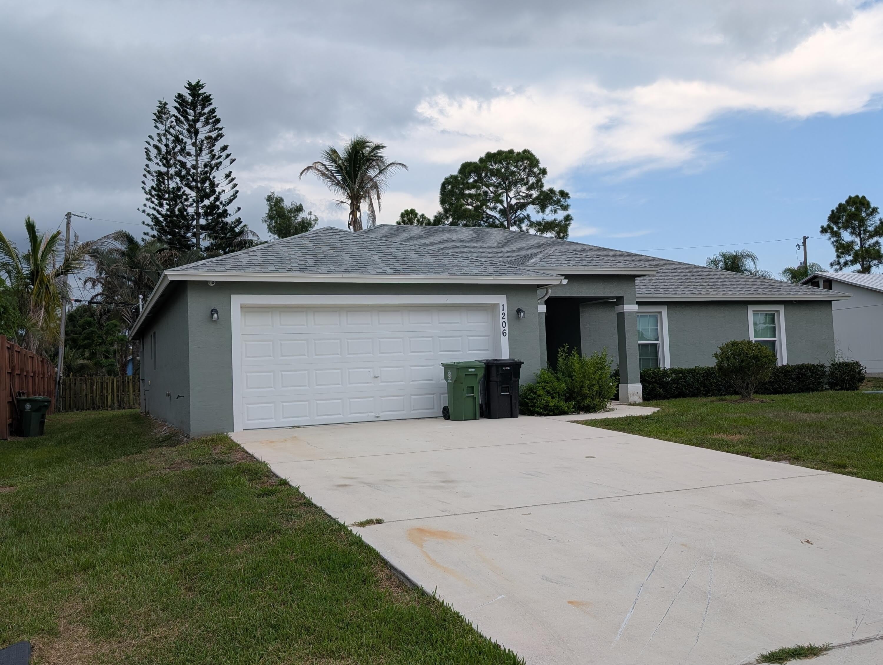 1206 SW ASTURIA Avenue – photo 3