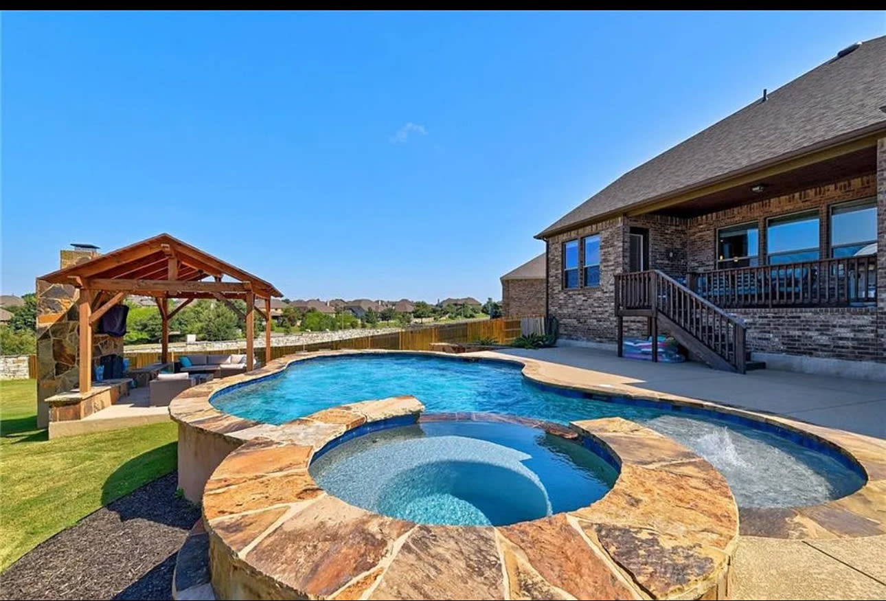 104 Garner Park Cove – photo 2